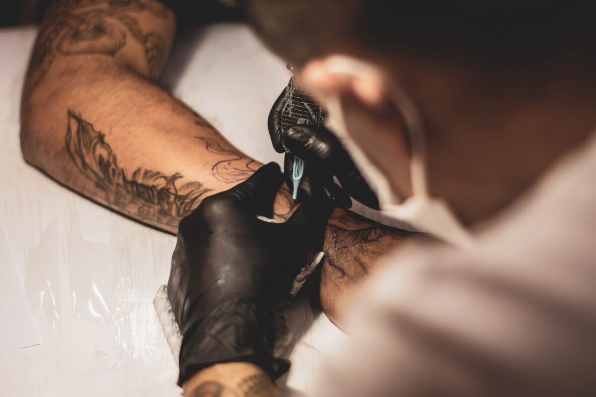 Infected Tattoo Stages: Signs of Infection from Tattoos and After Tattoo  Removal | Removery